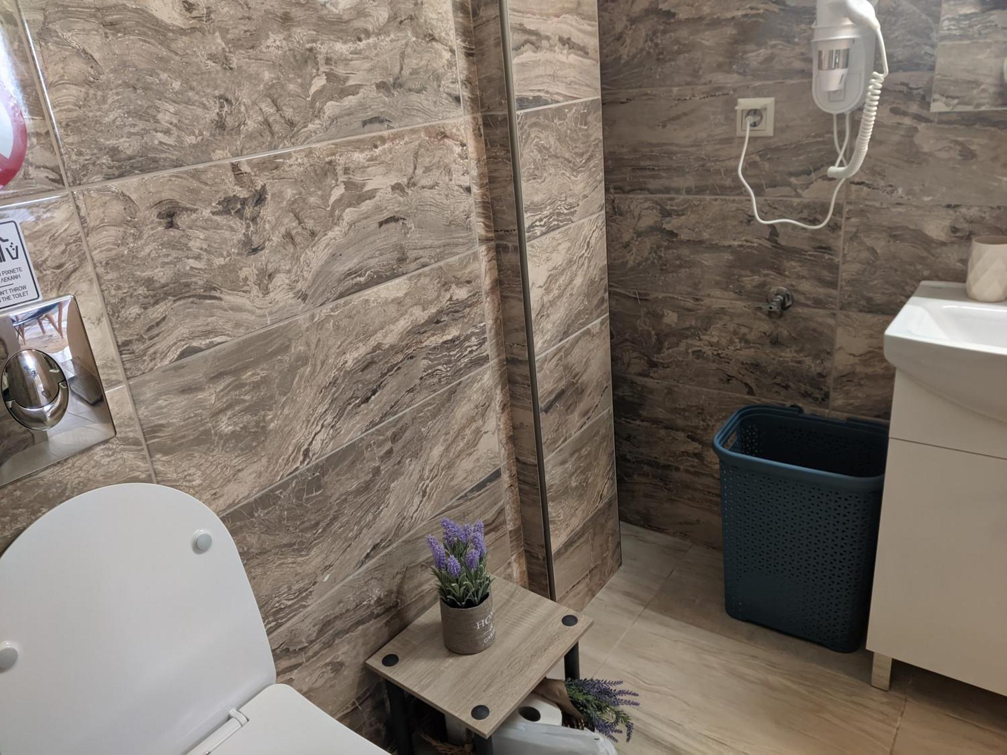 Aristo Apartment