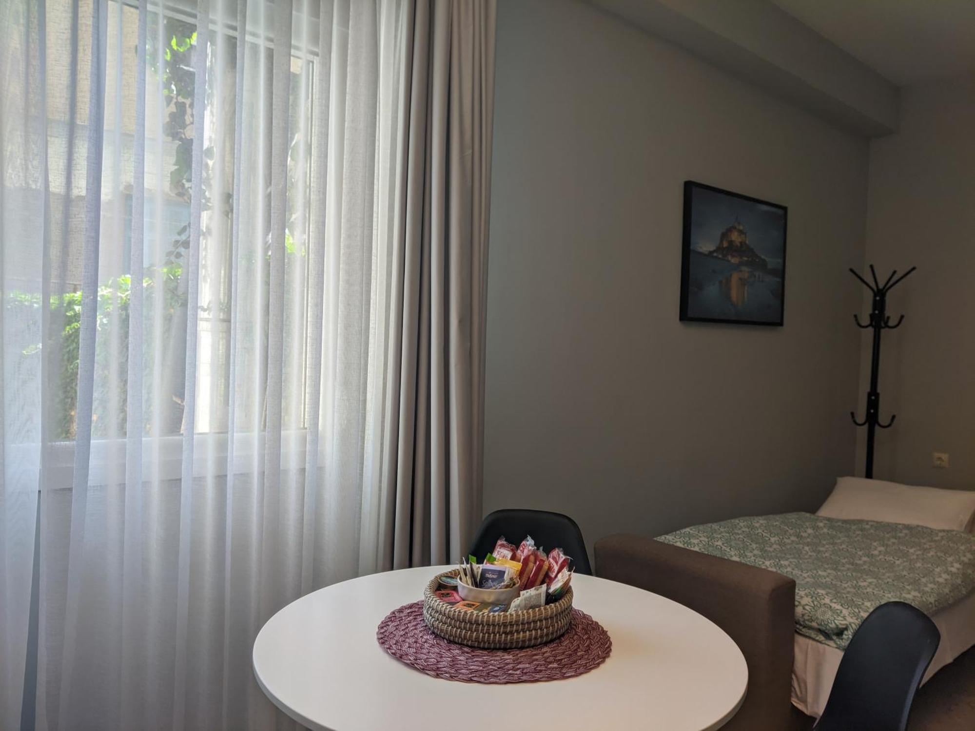 Aristo Apartment