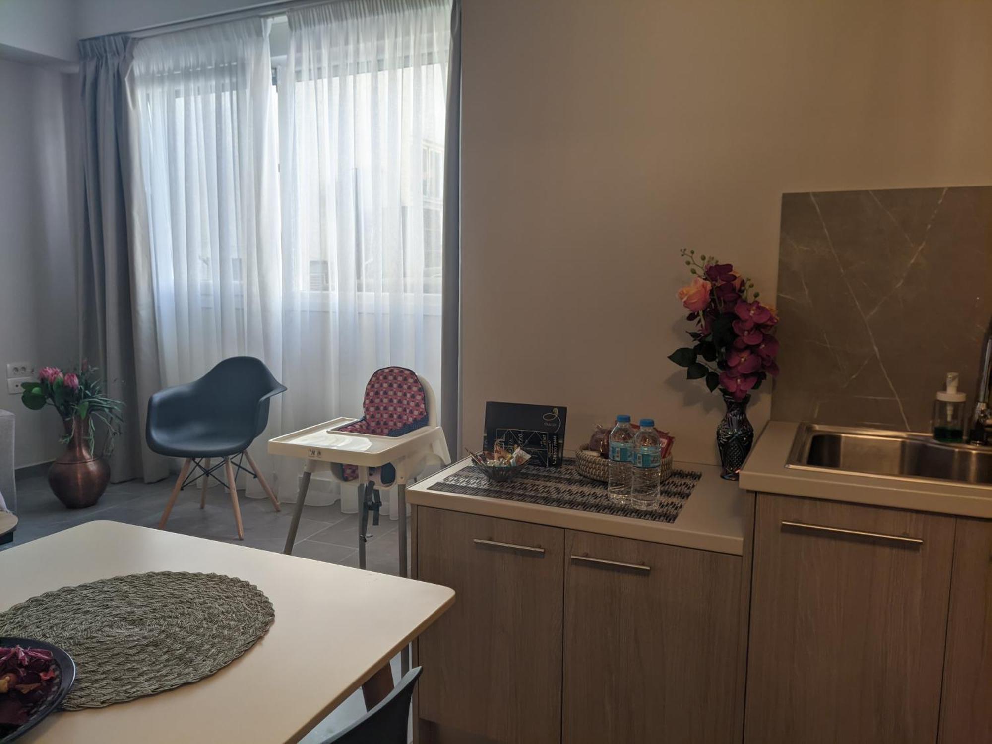 Aristo Apartment